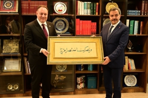 KKTC CUMHURİYET MECLİSİ BAŞKANI SAYIN DR. ZİYA ÖZTÜRKLER VE BERABERİNDEKİ HEYET MALATYA TURGUT ÖZAL ÜNİVERSİTESİNE ZİYARETİ