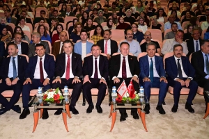 KKTC CUMHURİYET MECLİSİ BAŞKANI SAYIN DR. ZİYA ÖZTÜRKLER VE BERABERİNDEKİ HEYET İNÖNÜ ÜNİVERSİTESİ BAŞARI ÖDÜLLERİ PROGRAMINA KATILIM SAĞLADI