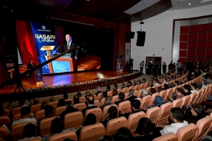 KKTC CUMHURİYET MECLİSİ BAŞKANI SAYIN DR. ZİYA ÖZTÜRKLER VE BERABERİNDEKİ HEYET İNÖNÜ ÜNİVERSİTESİ BAŞARI ÖDÜLLERİ PROGRAMINA KATILIM SAĞLADI