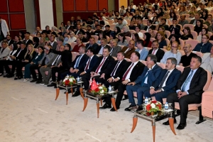 KKTC CUMHURİYET MECLİSİ BAŞKANI SAYIN DR. ZİYA ÖZTÜRKLER VE BERABERİNDEKİ HEYET İNÖNÜ ÜNİVERSİTESİ BAŞARI ÖDÜLLERİ PROGRAMINA KATILIM SAĞLADI