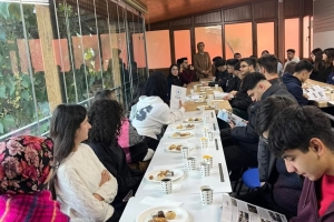 ÜNİVERSİTELİ KARDEŞLERİMİZ İLE ÇAY SOHBETİ