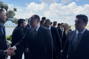 Kuzey Kıbrıs Türk Cumhuriyeti Cumhuriyet Meclisi Başkanı Sayın Dr. Ziya ÖZTÜRKLER ile Cumhuriyet Meclisi heyetini Oğuzeli Havalimanı’nda karşıladı