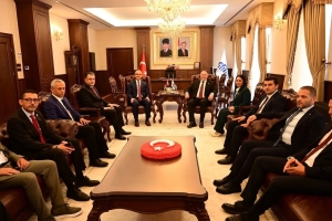KKTC CUMHURİYET MECLİSİ BAŞKANI SAYIN DR. ZİYA ÖZTÜRKLER VE BERABERİNDEKİ HEYET MALATYA VALİLİĞİ ZİYARETİ
