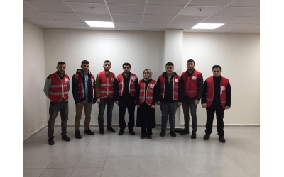 GENÇLİK ve EĞİTİM DERNEĞİ ve KIZILAY EL ELE