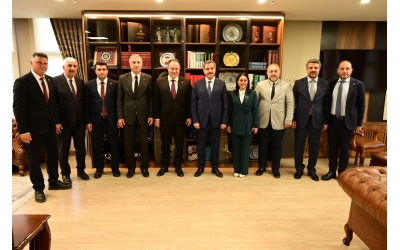 KKTC CUMHURİYET MECLİSİ BAŞKANI SAYIN DR. ZİYA ÖZTÜRKLER VE BERABERİNDEKİ HEYET MALATYA TURGUT ÖZAL ÜNİVERSİTESİNE ZİYARETİ