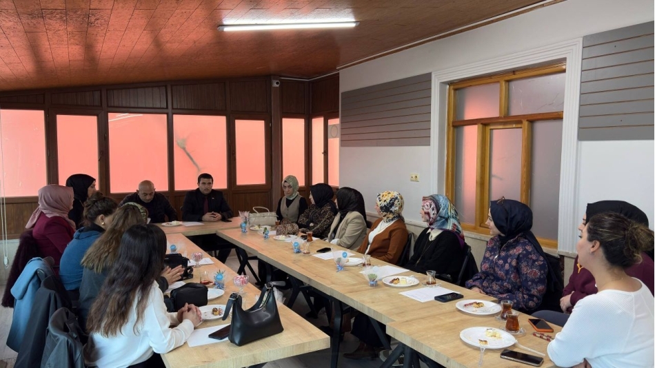 KADIN KULÜBÜMÜZ İLK TOPLANTISINI GERÇEKLEŞTİRDİ